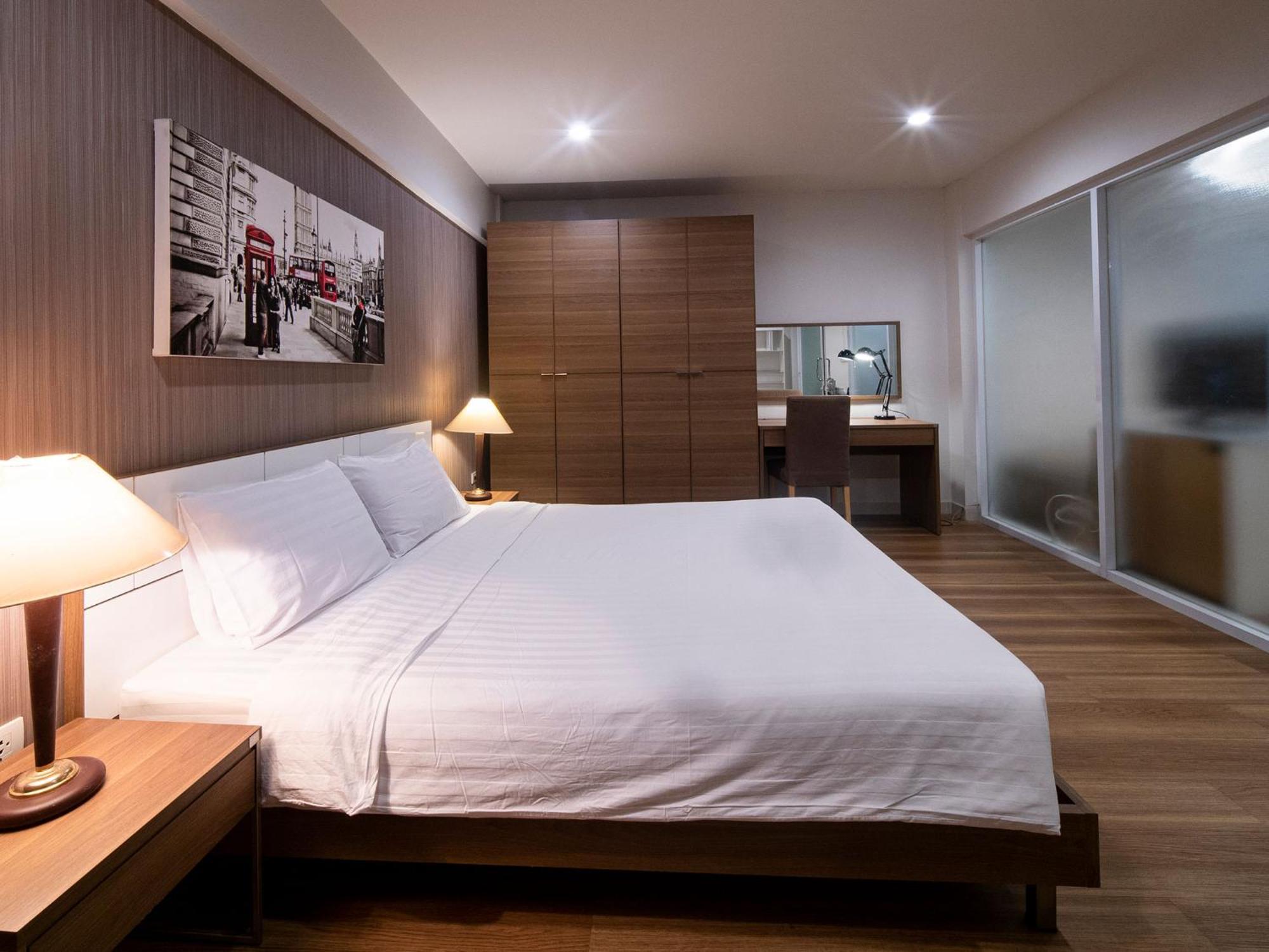 Crystal Resort Korat Nakhonratchasima Exteriér fotografie