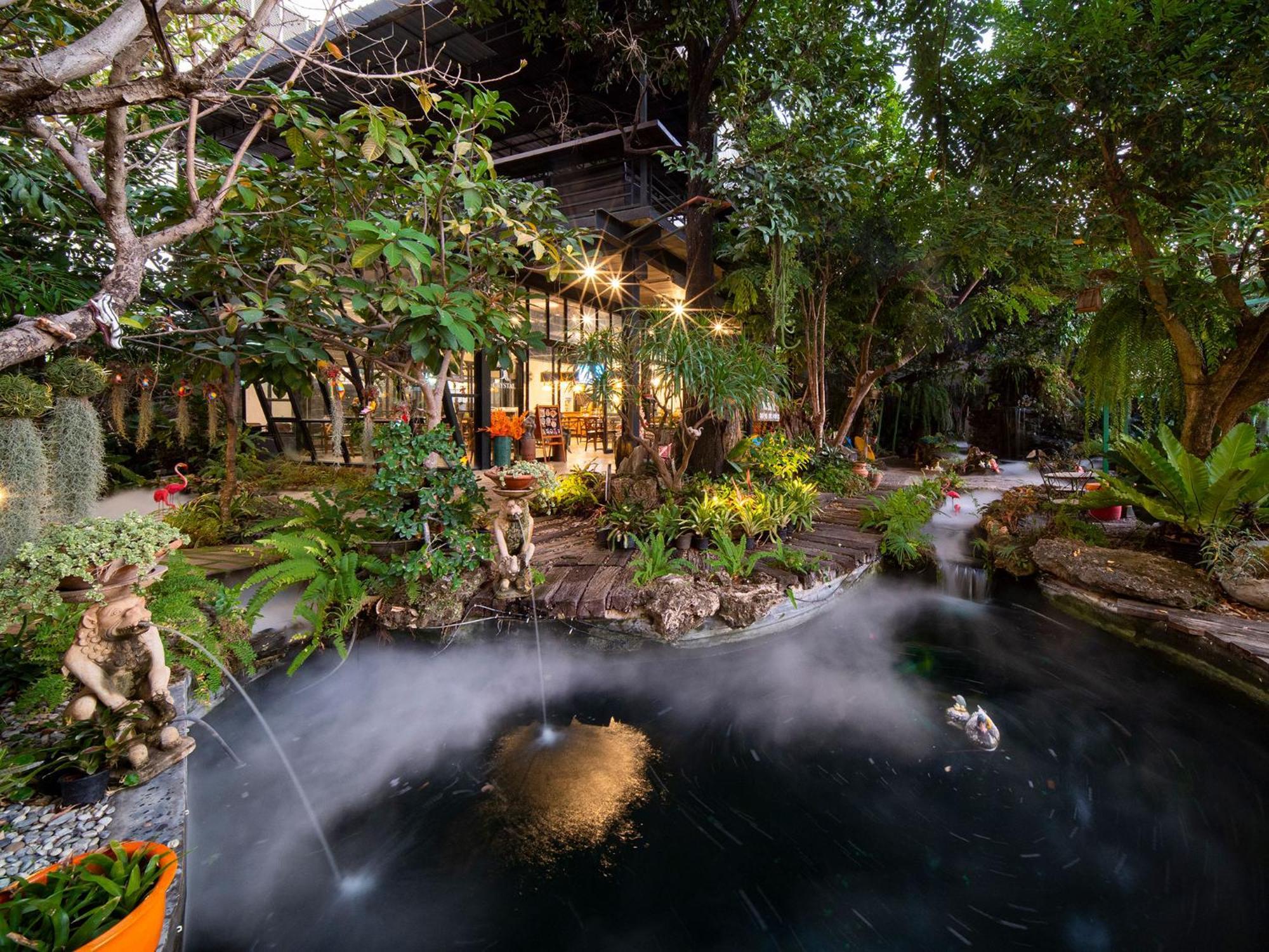 Crystal Resort Korat Nakhonratchasima Exteriér fotografie